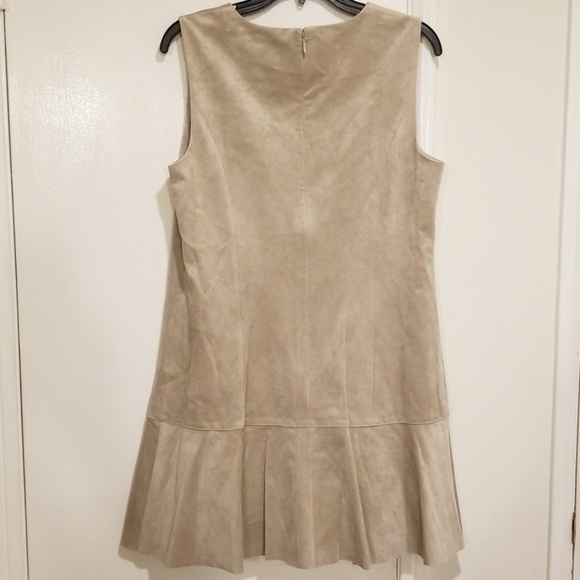 💕BCBGMAXAZRIA💕 Adelene Faux Suede Dress Light Stone Medium M NWT - Picture 8 of 8